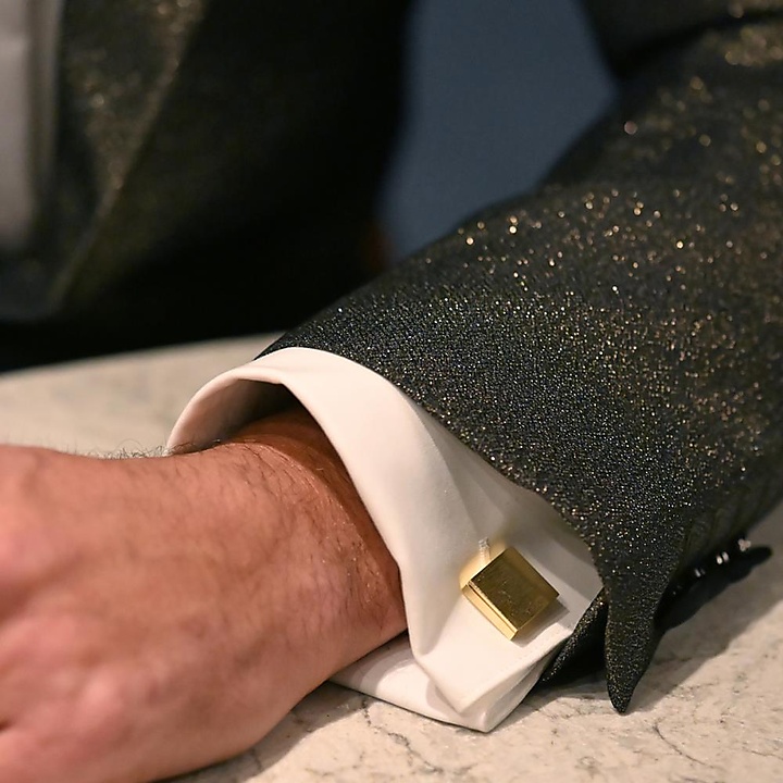 Cuff links brushed brass gold