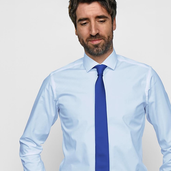 Necktie royal blue narrow